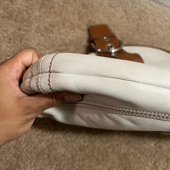 Coach Soho White & Brown Leather Handbag Satchel Purse - Picture 9 of 9